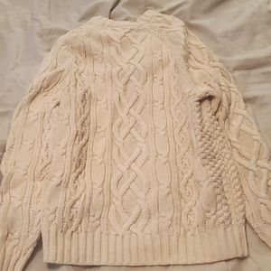 Men's Cable knit sweater